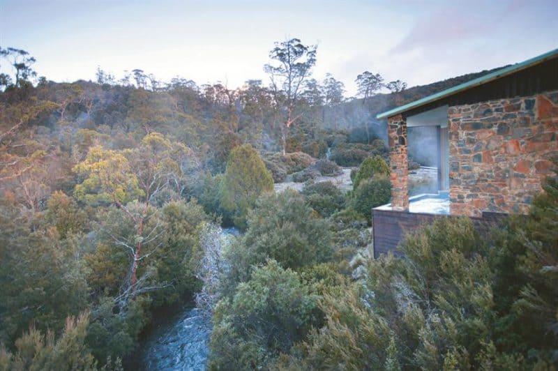 Peppers-Cradle-Mountain-Lodge-Waldheim-Spa-Exterior.t44698